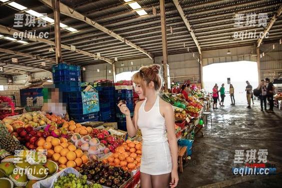 爱丝：过年回家？这套图也太有年味了吧！