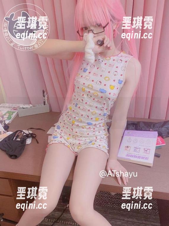 AT鲨不是普通的博主,看看这天使cos,图包里满满的神奇与欢乐。 AT鲨不是普通的博主,看看这天使cos,图包里满满的神奇与欢乐。