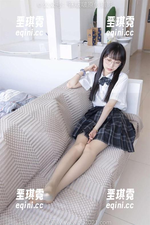 BoBoSocks袜啵啵 - 精选小安图集:肉丝成了明星,一场无声的美味派对就此展开! BoBoSocks袜啵啵 - 精选小安图集:肉丝成了明星,一场无声的美味派对就此展开!