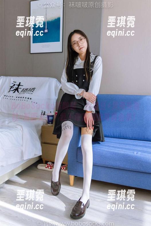 BoBoSocks袜啵啵 - 小甜豆+贝壳头板鞋=画面太美，我不敢直视的写真合集！