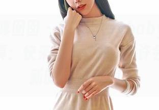 Feilin嗲囡囡 – 欣欣Rubybaby带来的灰丝写真：快来网盘逛逛，或许会让你有新的‘灵感’！