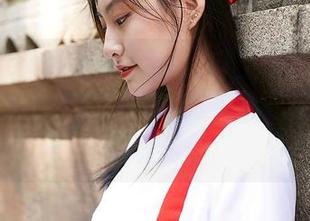 MiiTao蜜桃社 – 别以为穿上网袜她就会乖巧，陆萱萱Cecilia的美图下载让你私心满满。
