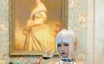 看！PAKI酱全套制服图集，上班与放飞自我的完美融合！