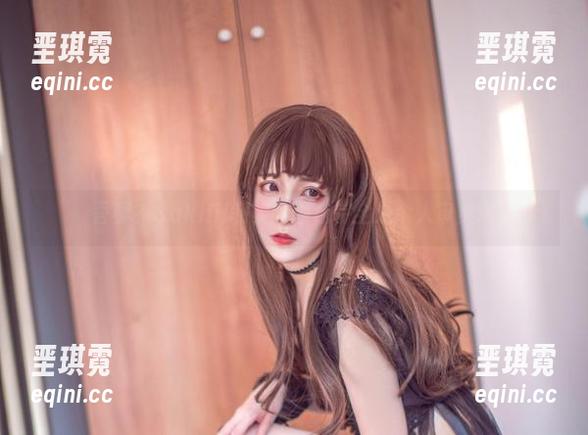 吾妻?Sakiiii翎柒的图包完全是个人审美啊 吾妻?Sakiiii翎柒的图包完全是个人审美啊