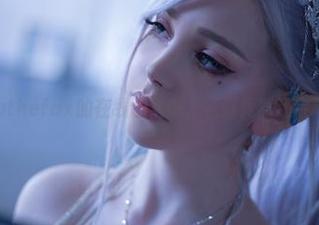 Sayathefox的在线图集中，花嫁竟然还会喝茶？