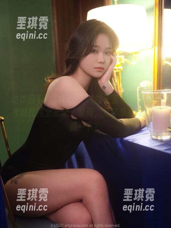 这咋回事！Sira(시라)的无圣光美脚图片看得我完全忘记了时间，万年单身也要被戳一下？