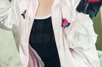 TouTiao头条女神 – 自从看了穆菲菲的这组吊带写真，我的审美标准又被拉高了。