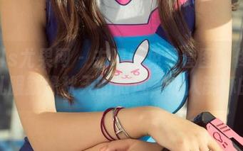 UGirls尤果网 – 去吧！免费套图！佟蔓的礼服就像秋天的微风，让人酥酥的