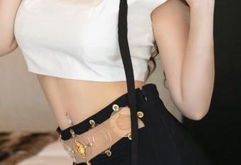 XINGYAN星颜社 – 不需圣光，佟蔓baby的厨房美图能把你辣成泪流