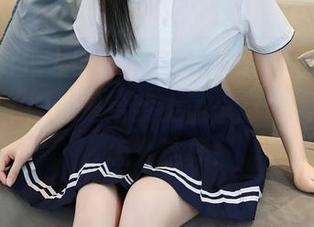 Xiuren秀人网 – Suki_baby私房的原图，温柔得像是给我上了一堂课，我的天，怎么这样！