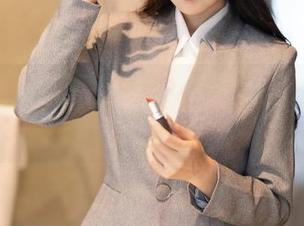Xiuren秀人网 – 姚若兮vay与奶牛，图库里竟然有画风如此奇特的组合？