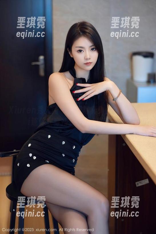 Xiuren秀人网 - 免费写真！王馨瑶Yanni连体衣穿搭完全不想挪开眼睛