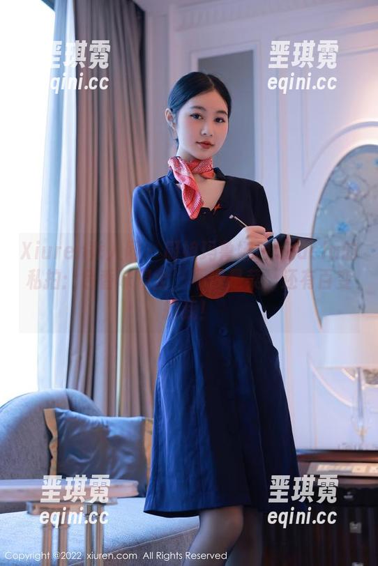 Xiuren秀人网 - 厨娘玛鲁娜Manuela的私拍：色香味俱全，不仅是菜，还有百变的我！
