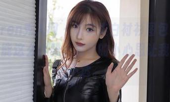 Xiuren秀人网 – 陈柒柒白衬衫图包，怎么就能这么优雅，藏着的小心思让我捉摸不透。
