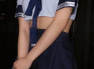 YouMi尤蜜荟 – 精选校服款：合法萝莉的时光回溯。