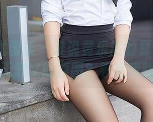 YouMi尤蜜荟 – 谁说黄乐然的夏天写真集只是些无意义的原图？看完我就晕了。