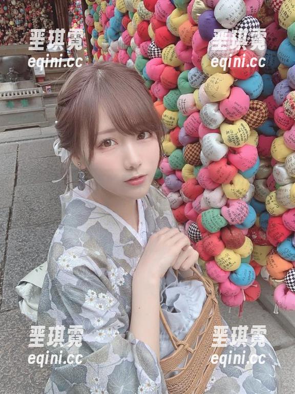 让人难以抗拒的图集：けん研穿着内衣，需要多少勇气才能平静观看？