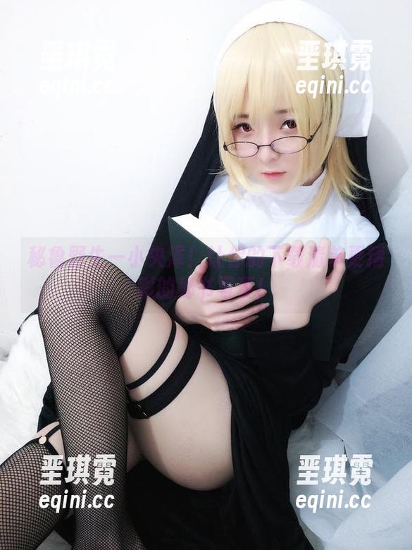 秘鲁野生一小央泽!让你的下载清单更精彩的秘书写真! 秘鲁野生一小央泽!让你的下载清单更精彩的秘书写真!