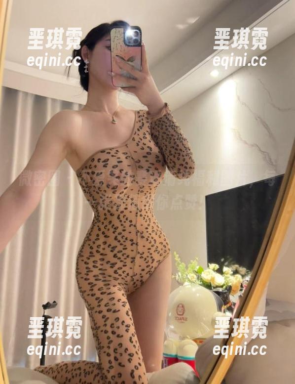 微密圈 - 不爱笑的赛琳清纯福利图片,每一张都值得你点赞! 微密圈 - 不爱笑的赛琳清纯福利图片,每一张都值得你点赞!