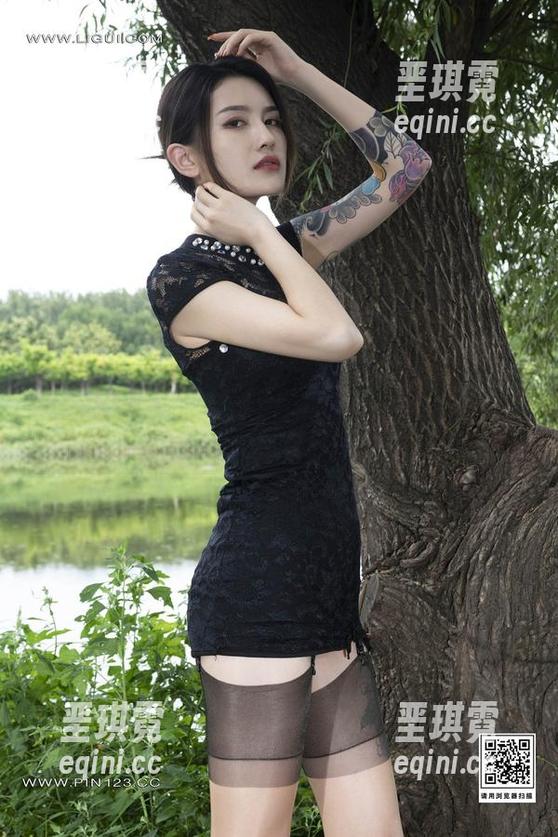 丽柜 - 牛仔裤羞涩了,奈沐子的美图有点超乎寻常,传资源无碍呀! 丽柜 - 牛仔裤羞涩了,奈沐子的美图有点超乎寻常,传资源无碍呀!