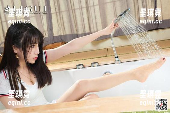 丽柜 - 最新图册！心心的制服，作用可不仅仅是穿着啊…
