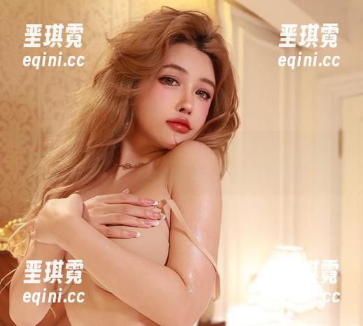 微密圈 - 无论是扎马尾还是披头散发，于芷晴的校服高清作品集都在挑战时尚极限！