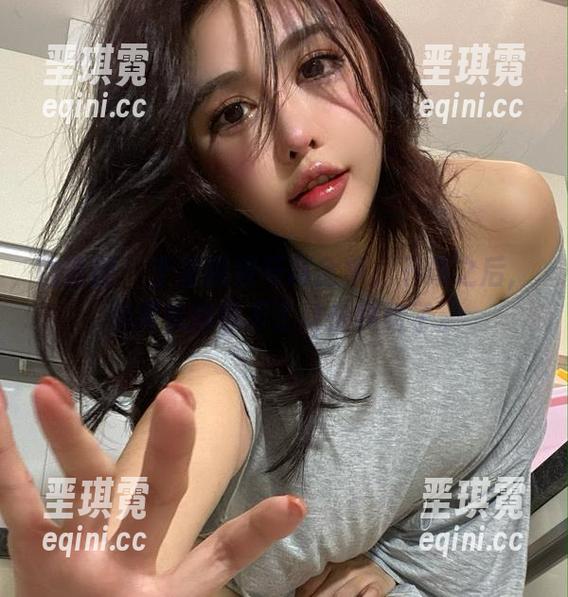 微密圈 - 于芷晴双马尾全集，下载之后，你再也摆脱不了这份纠结了。