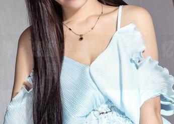 克拉女神 – 想象中运动的样子：忆之在线原图大公开！