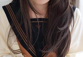 精选发条少女yoki的女仆装，黑丝的那一瞬，还真是无法抗拒啊！