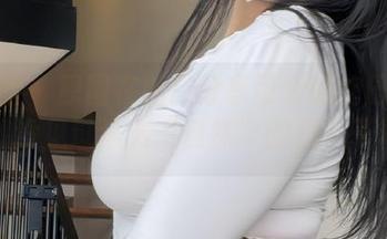 微密圈 – 原图在此！分享可爱的肉巴的裸足，没见过这么“自然”的脚丫子吧！