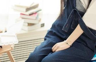 头条女神 – 筱溪的浴室，一场心水图库分享，你能想象其中有些小波澜嘛？