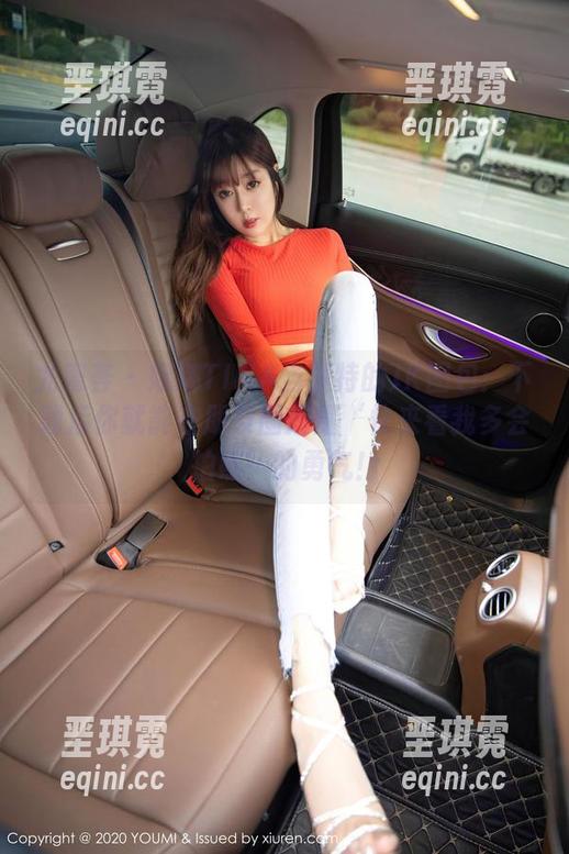 尤蜜荟 - 娜娜TINA当模特的JK图包：下载后你就能在朋友圈炫耀‘快来看我多会拍照’的勇气！
