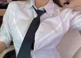 微密圈 – 谁能想到张思允nice的私拍能这么有味道？黑丝与礼服的完美碰撞！