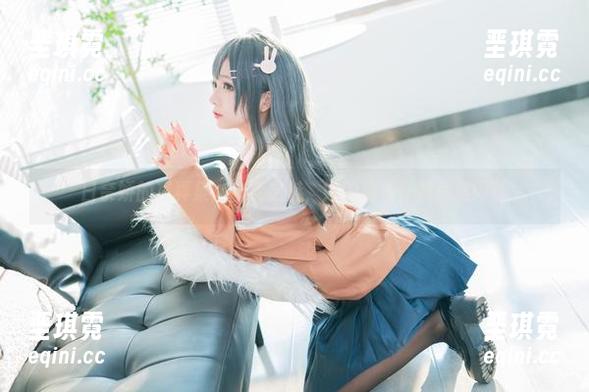 日奈娇的写真集:魔女之魅,她的魔法在照片里闪烁 日奈娇的写真集:魔女之魅,她的魔法在照片里闪烁