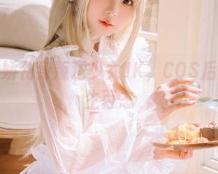看日奈娇化身叛逆少女JK，COS后感慨人生百态