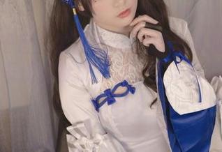 一图胜千言！星野saori95玉玲珑私拍图集，连表情都捉摸不定，让人捧腹的姿势大赛！