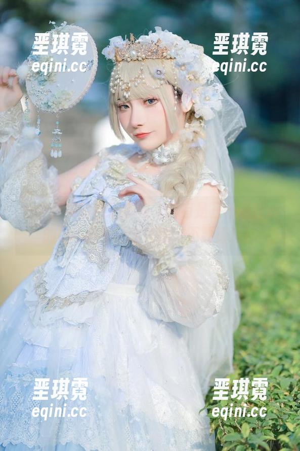 一个真实的芭蕾小姐，所有是三不是世w的cos资源，走过路过不要错过！