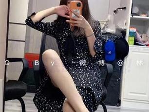 微密圈 – 林子喵Lynne微信朋友圈系列，随机碰瓷的套图来啦！