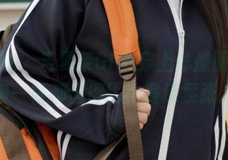 模范学院 – 当夏茉GIGI穿上体操服，照片每一帧都显得比比赛还紧张。