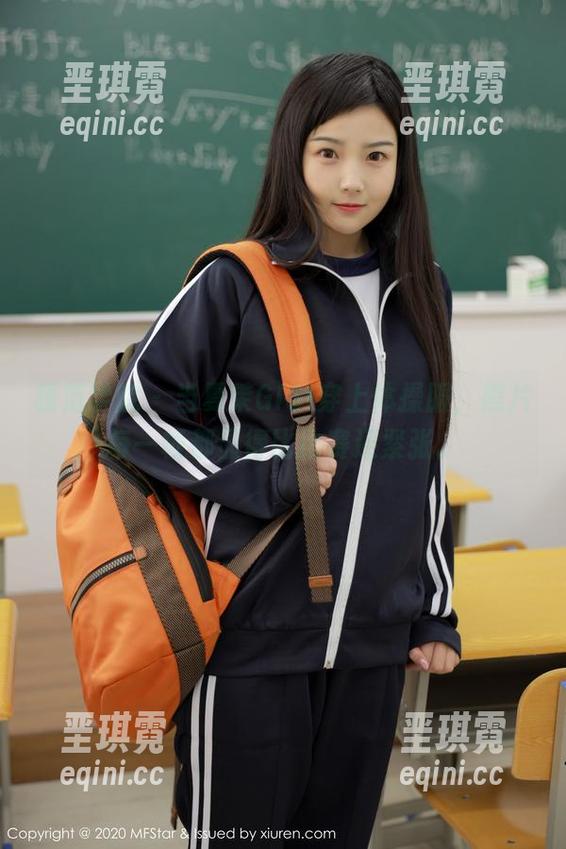 模范学院 - 当夏茉GIGI穿上体操服，照片每一帧都显得比比赛还紧张。