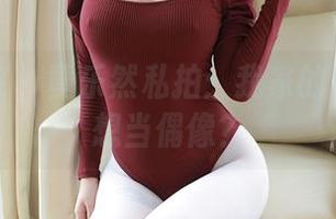模范学院 – 黄乐然私拍：我家的厨娘其实想当偶像？