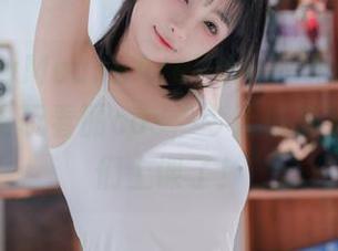 MickeyMouseAreYumTown！樱井宁宁的电玩春丽cos，今天也来给小伙伴们上课了！