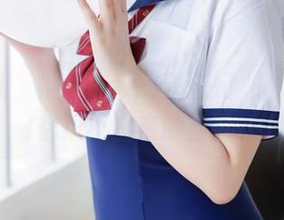 原图上线，樱井小莜的碧蓝妃咲！这次连AI都织不出来的画面。