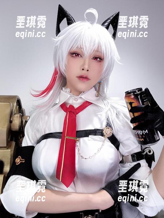 水淼aqua的婚纱私拍,看到这组图,真想立刻买订婚戒指。 水淼aqua的婚纱私拍,看到这组图,真想立刻买订婚戒指。
