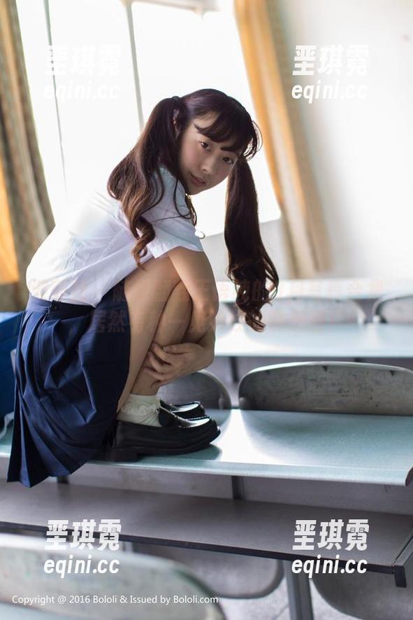 波萝社 - 随便翻翻王语纯的8月写真合集，居然有种一见如故的熟悉感！