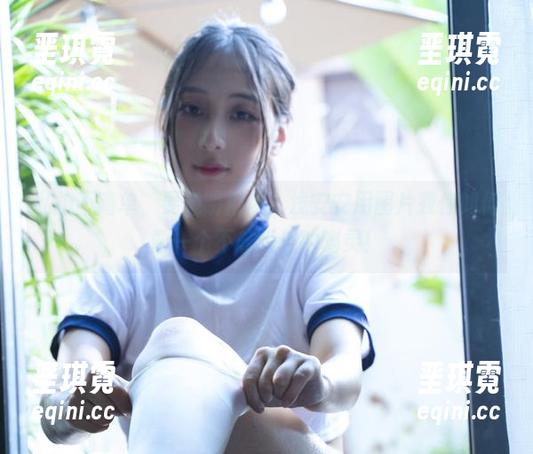 私拍不简单,要透明得体!浅安安用图片教你如何做一个不着痕迹的幽灵! 私拍不简单,要透明得体!浅安安用图片教你如何做一个不着痕迹的幽灵!