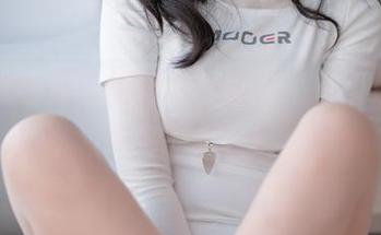 眼镜娘与海克斯科技小蛋糕，有图包就有约会的机会！