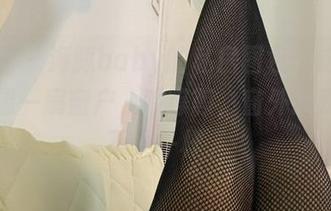 微密圈 – 海豚baby的私房图包：这连体衣就像一扇窗户，哦等等，窗外跟我想象不太一样。