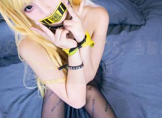瑜伽少女神乐坂真冬的COS：当瑜伽垫遇上复古卡通