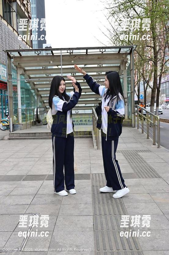秀人网 - 校园风我来破！奈沐子的校服版块，别说你不想看！